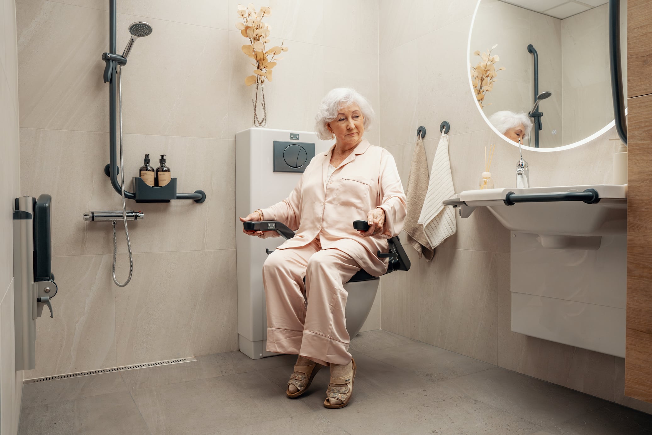 Bano in pink on Bano Turnable Toilet