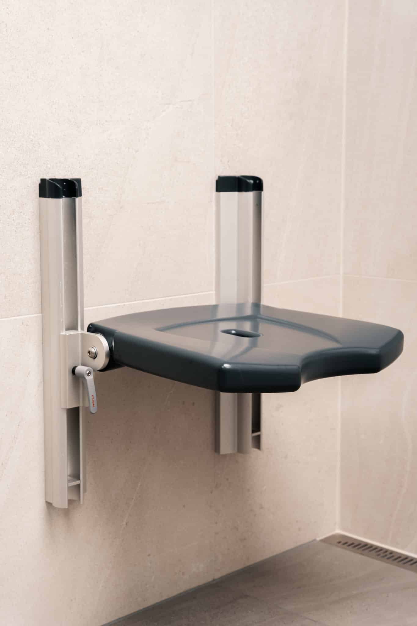 Shower seat